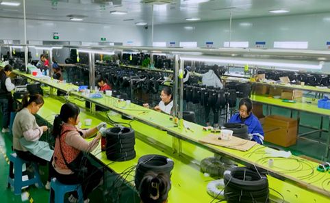  河南伟诚光缆生产线车间-02